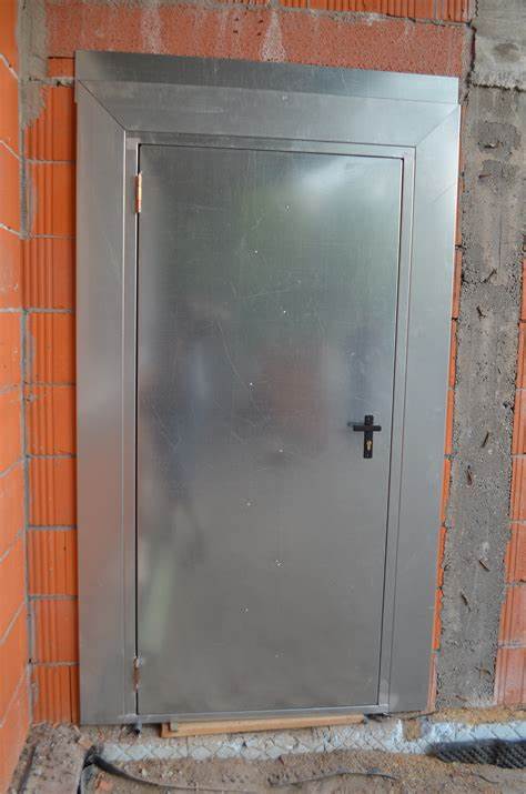 Metalowe drzwi
