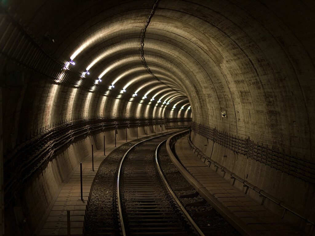 Tunel samochodowy w Paryżu