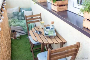 Balkon w bloku