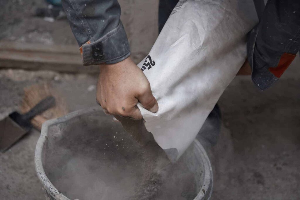 Zaprawy cementowe na rynku